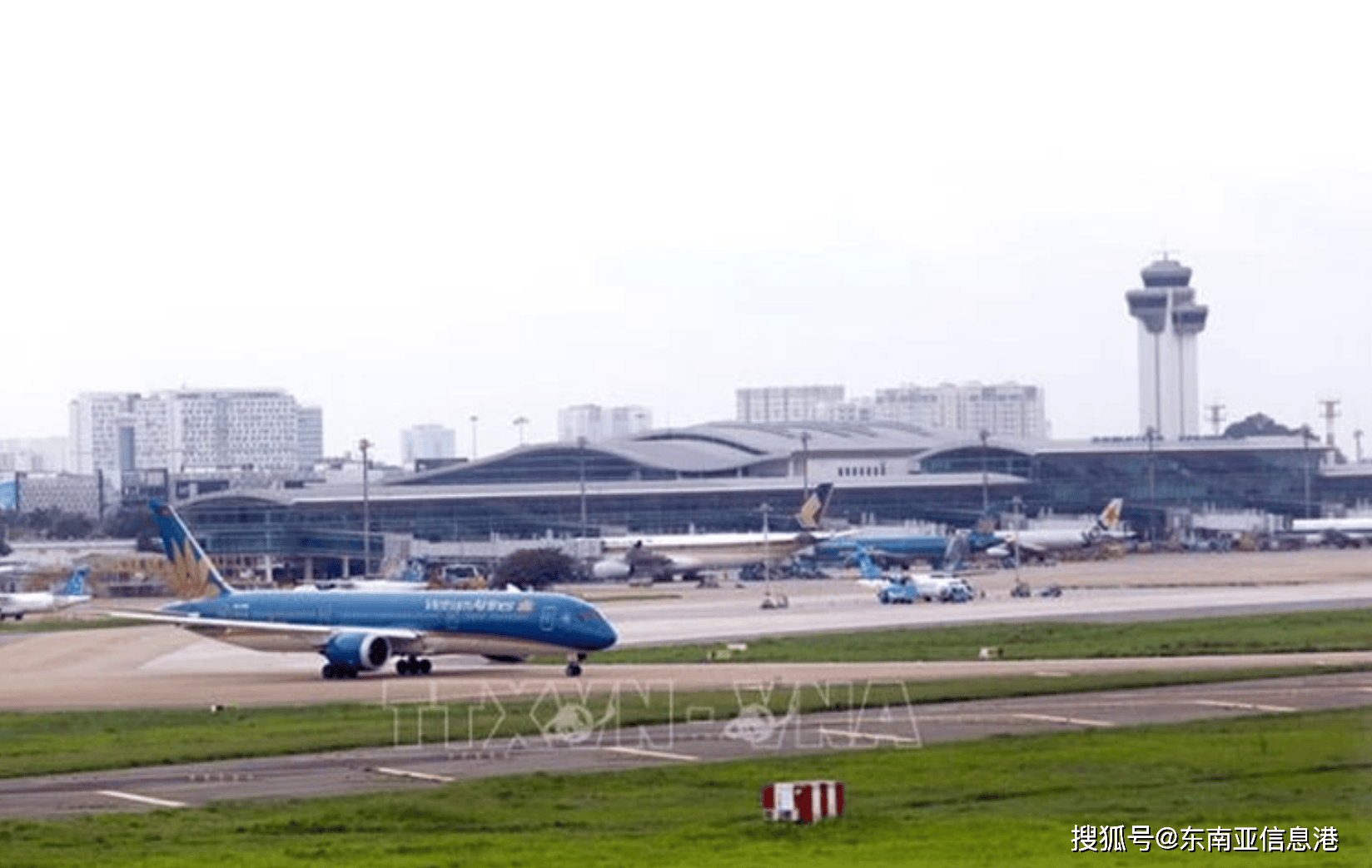 东南亚信息港：第三号台风来袭 9月7日越南国内4家机场暂时关闭