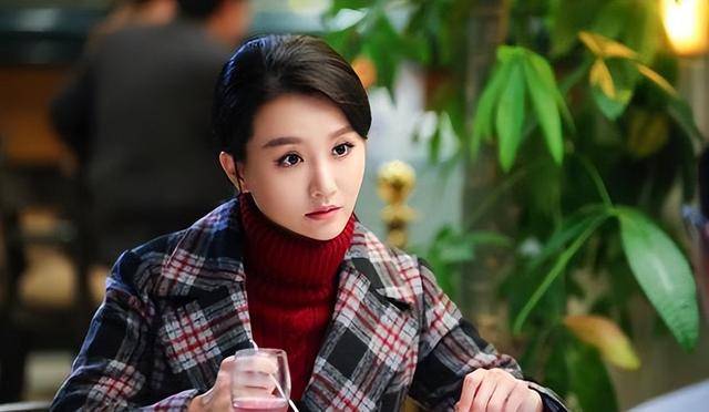 演完赵丽颖闺蜜，又演于和伟老婆，39岁的她年轻时是个氧气大美女